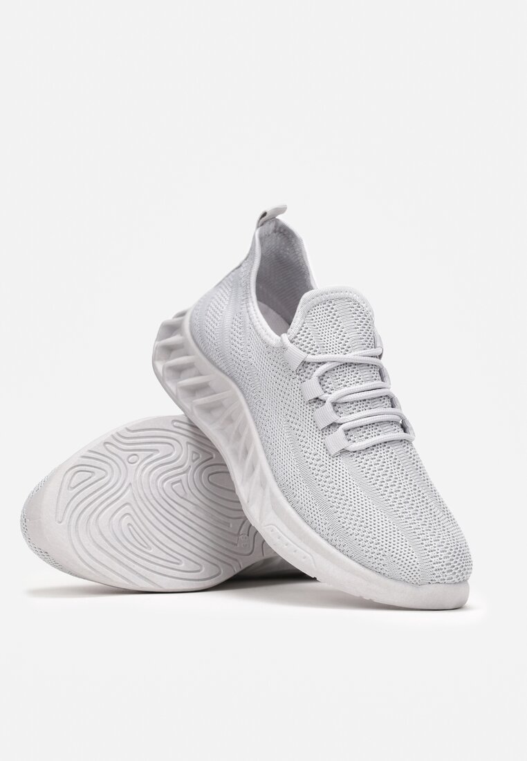 Сірі Кросівки