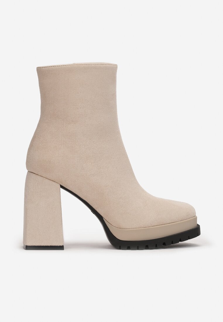 Бежеві Ботильйони