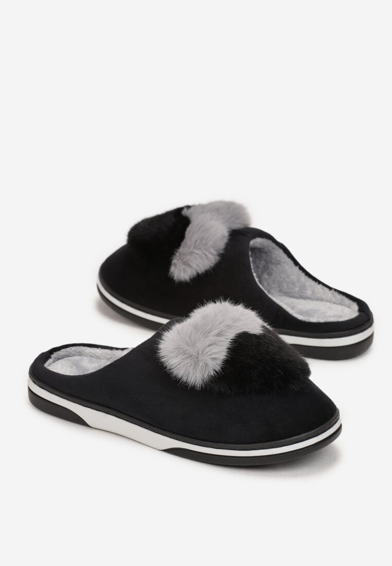 Чорні Тапки