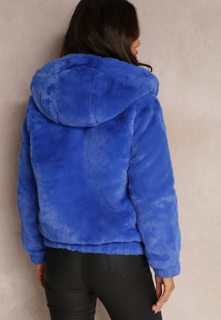 Синя Куртка