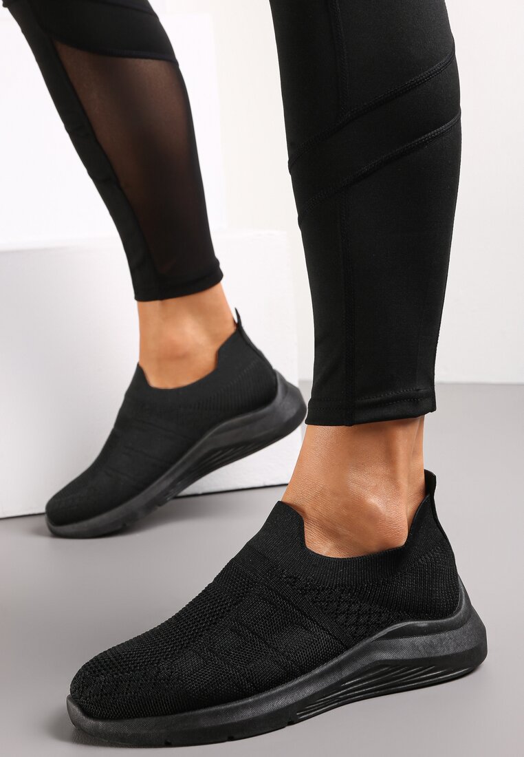 Чорні Кросівки