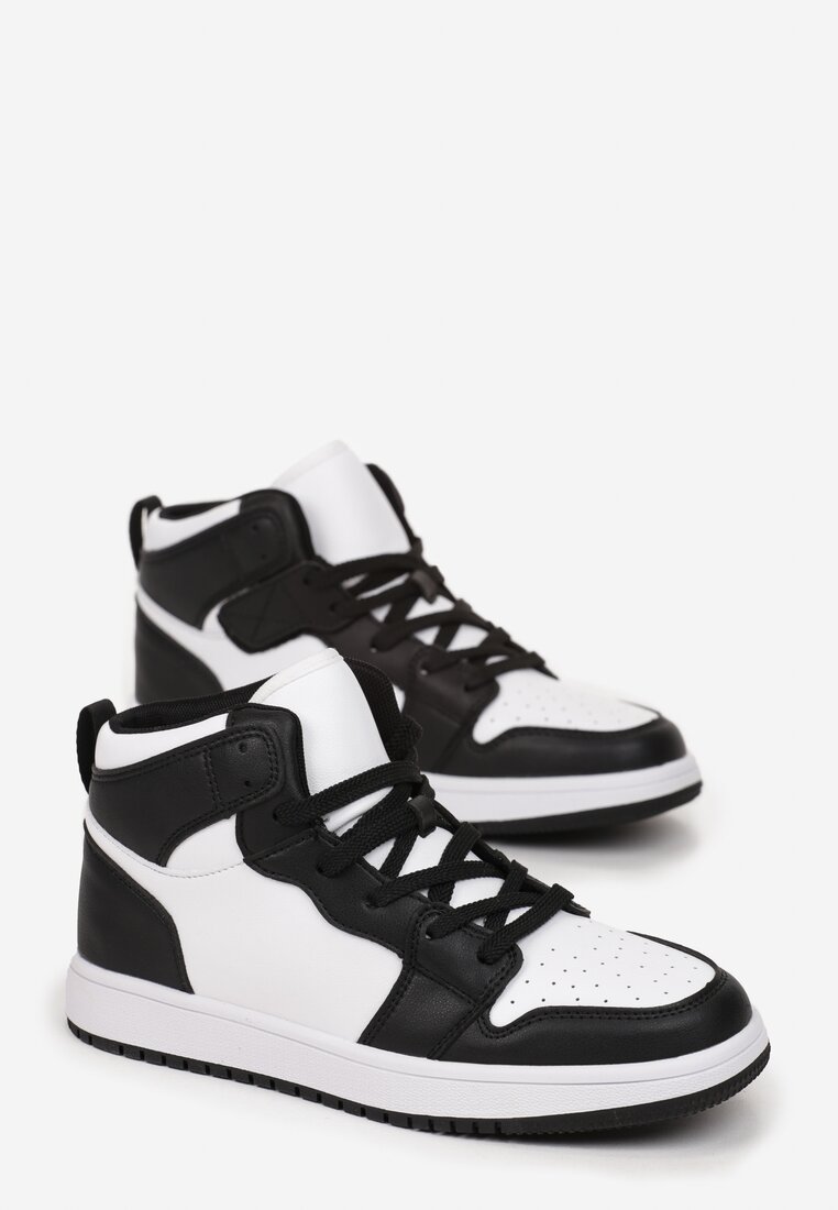 Чорні Кросівки