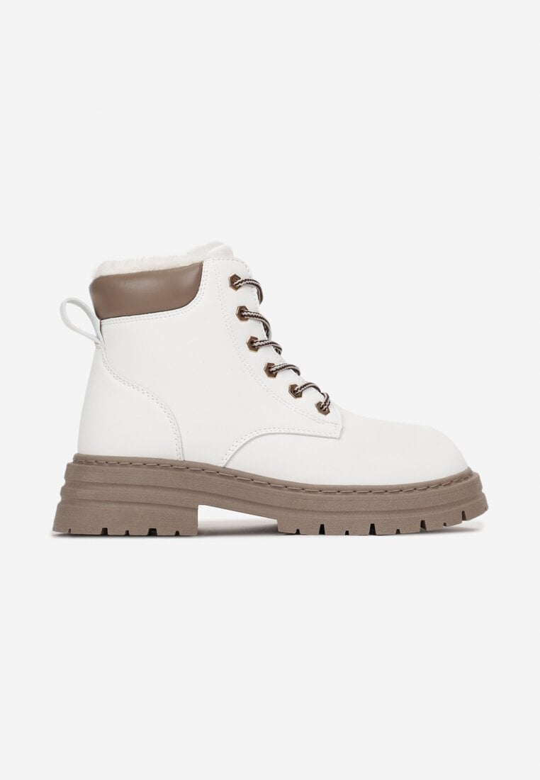 Білі Черевики