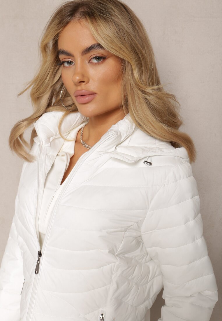 Біла Куртка
