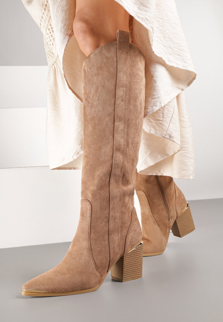 Коричневі Чоботи