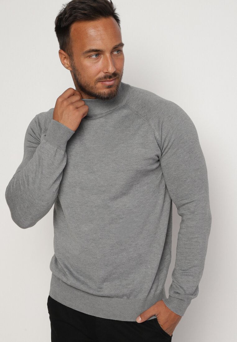 Сірий Светр