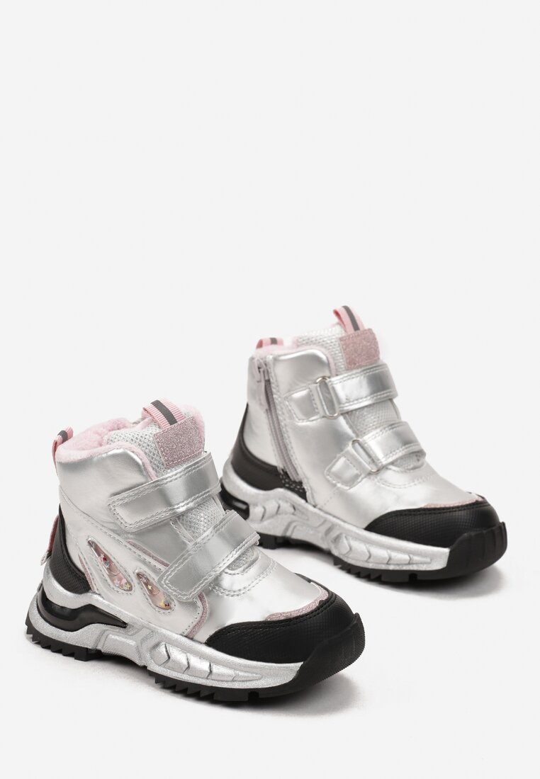 Срібні снігові черевики