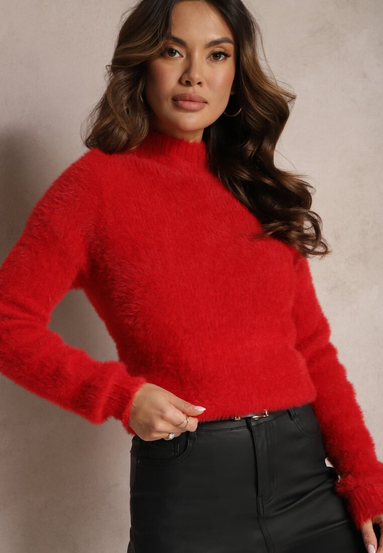 Червоний Светр