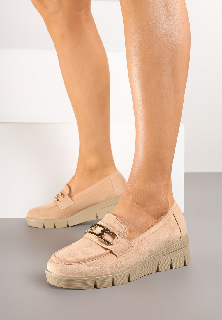 Бежеві Лофери