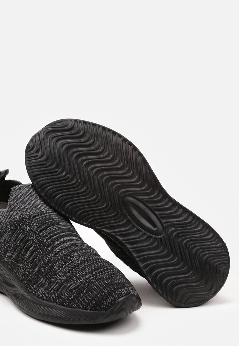 Чорні Кросівки