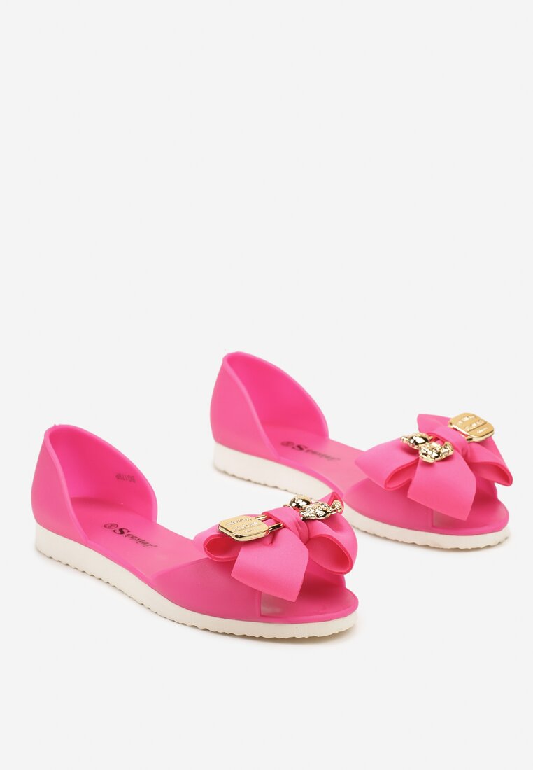 Малинові Сандалі