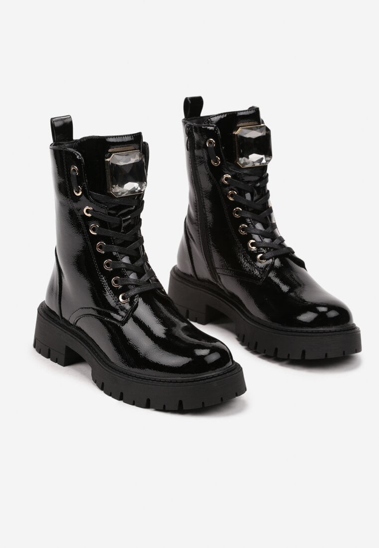 Чорні Черевики