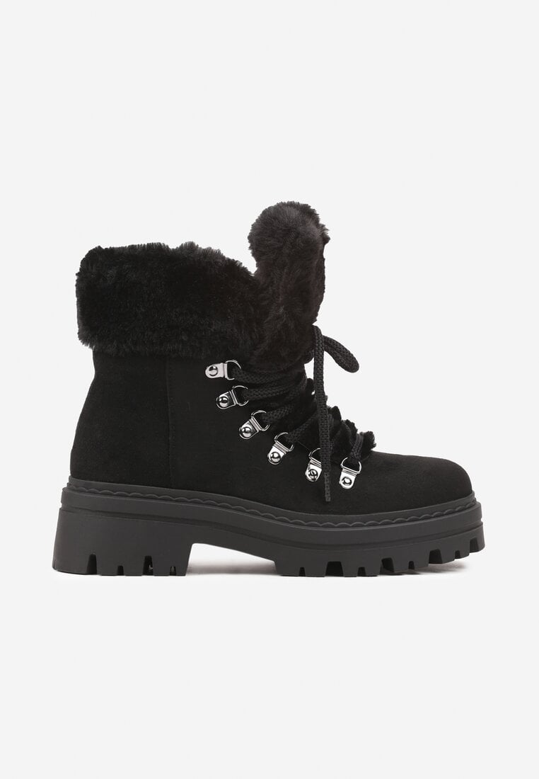 Чорні Черевики