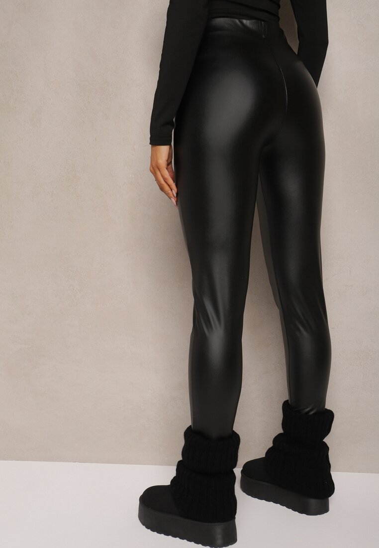 Чорні Легінси