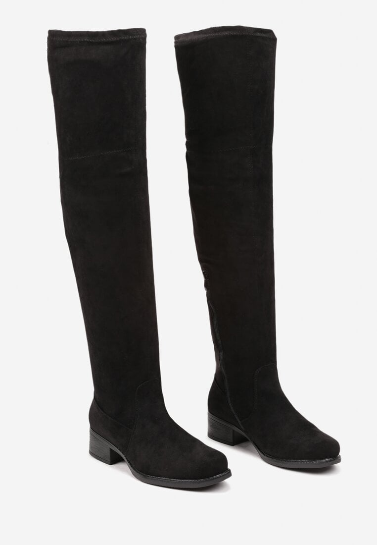 Чорні Чоботи