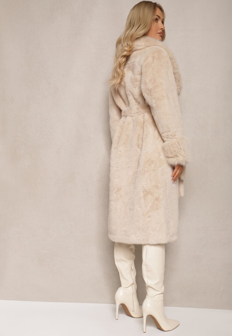 Бежеве Пальто