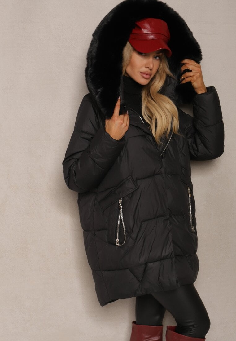 Чорна Куртка