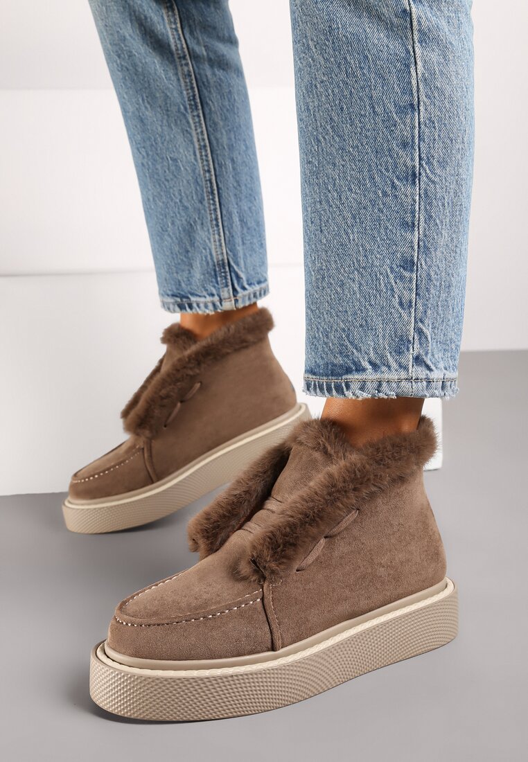 Бежеві Сноубутси