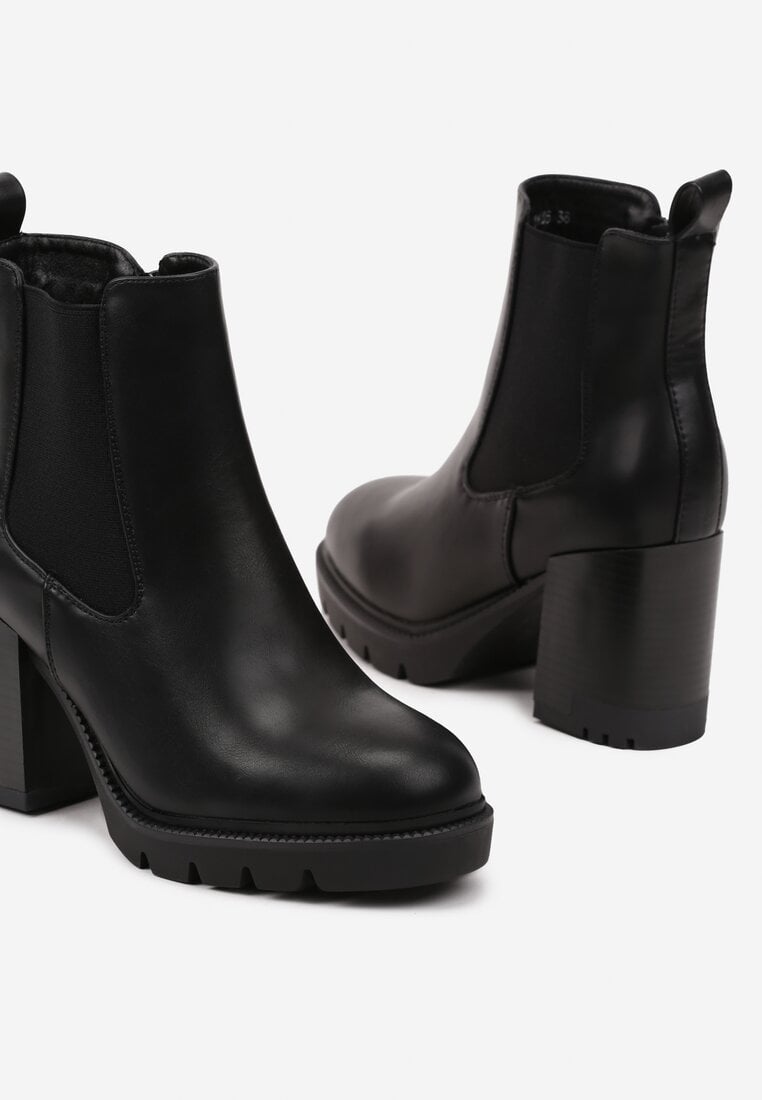 Чорні Ботильйони