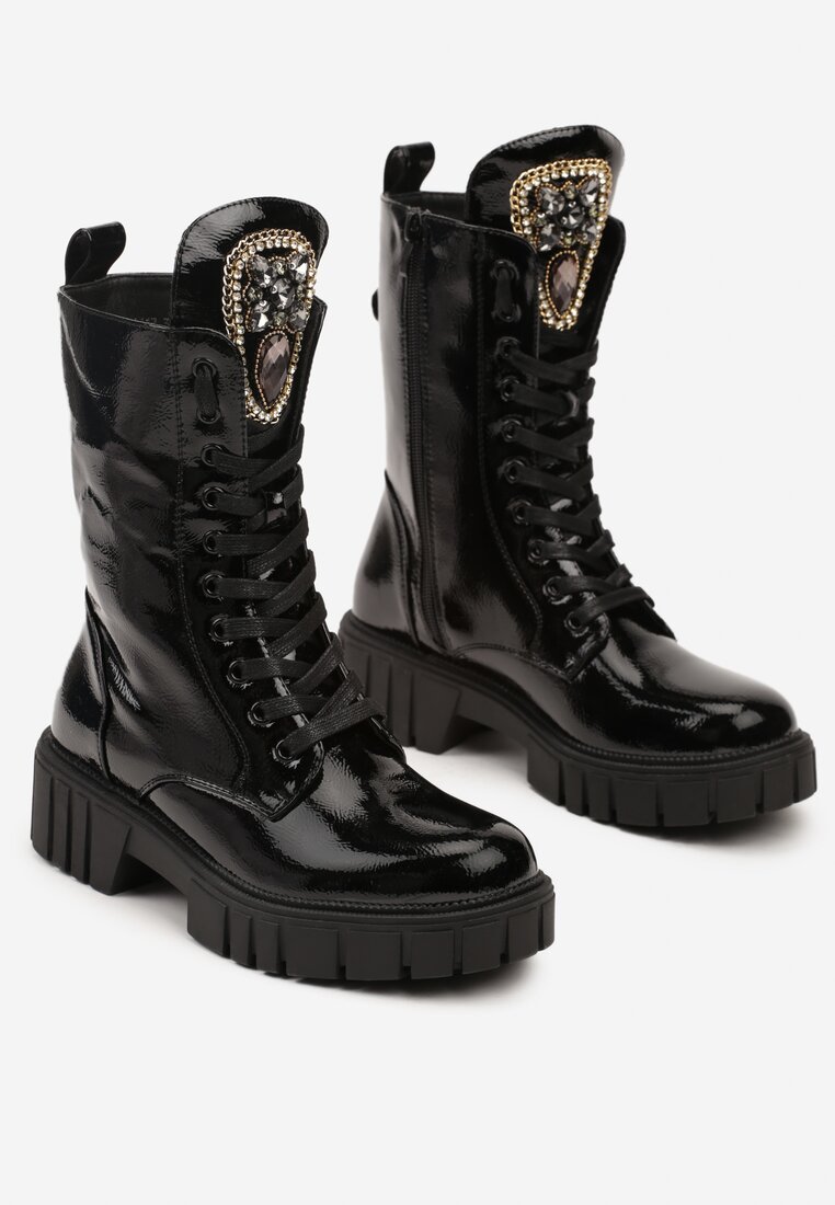 Чорні Черевики