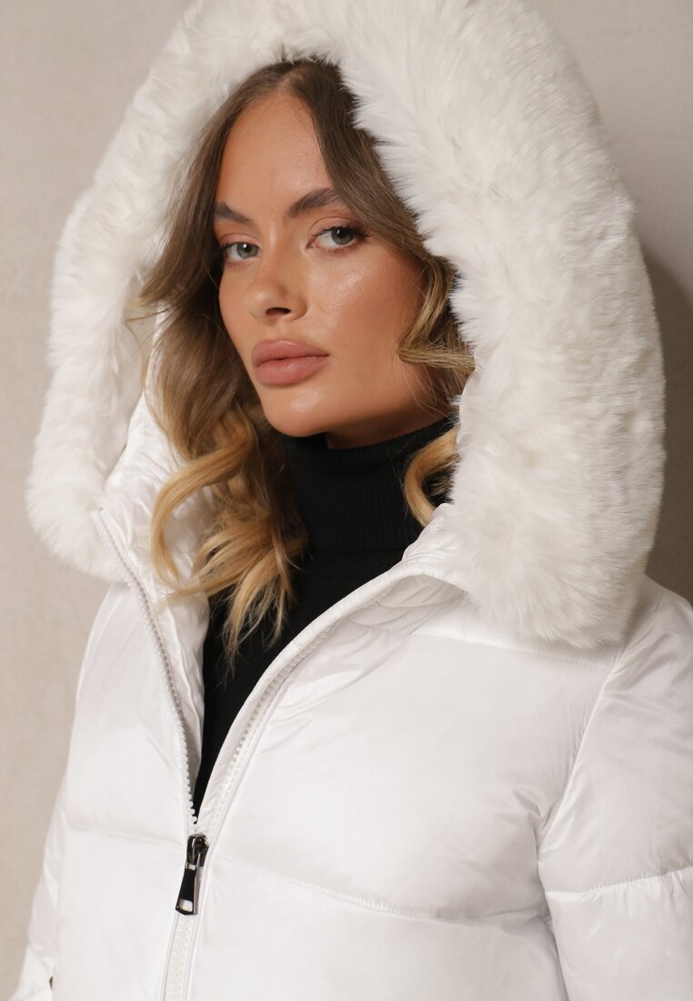 Біла Куртка