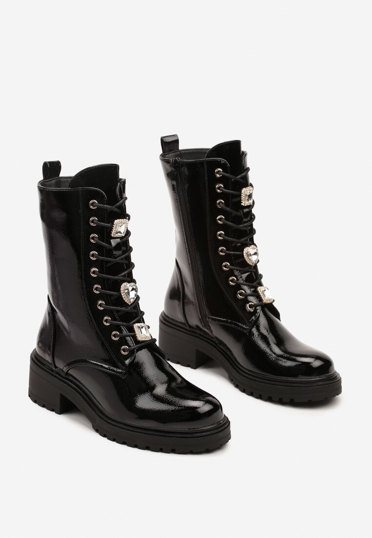 Чорні Черевики