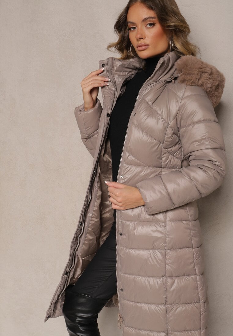 Сіра Куртка