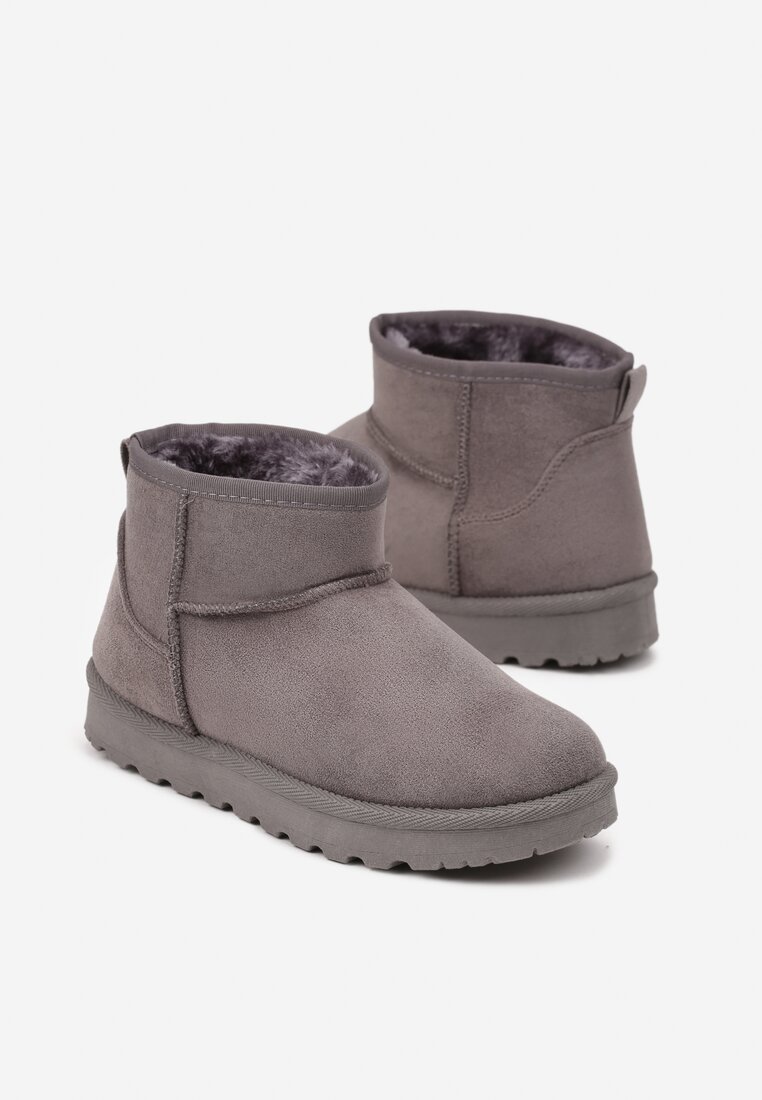 Сірі Сноубутси