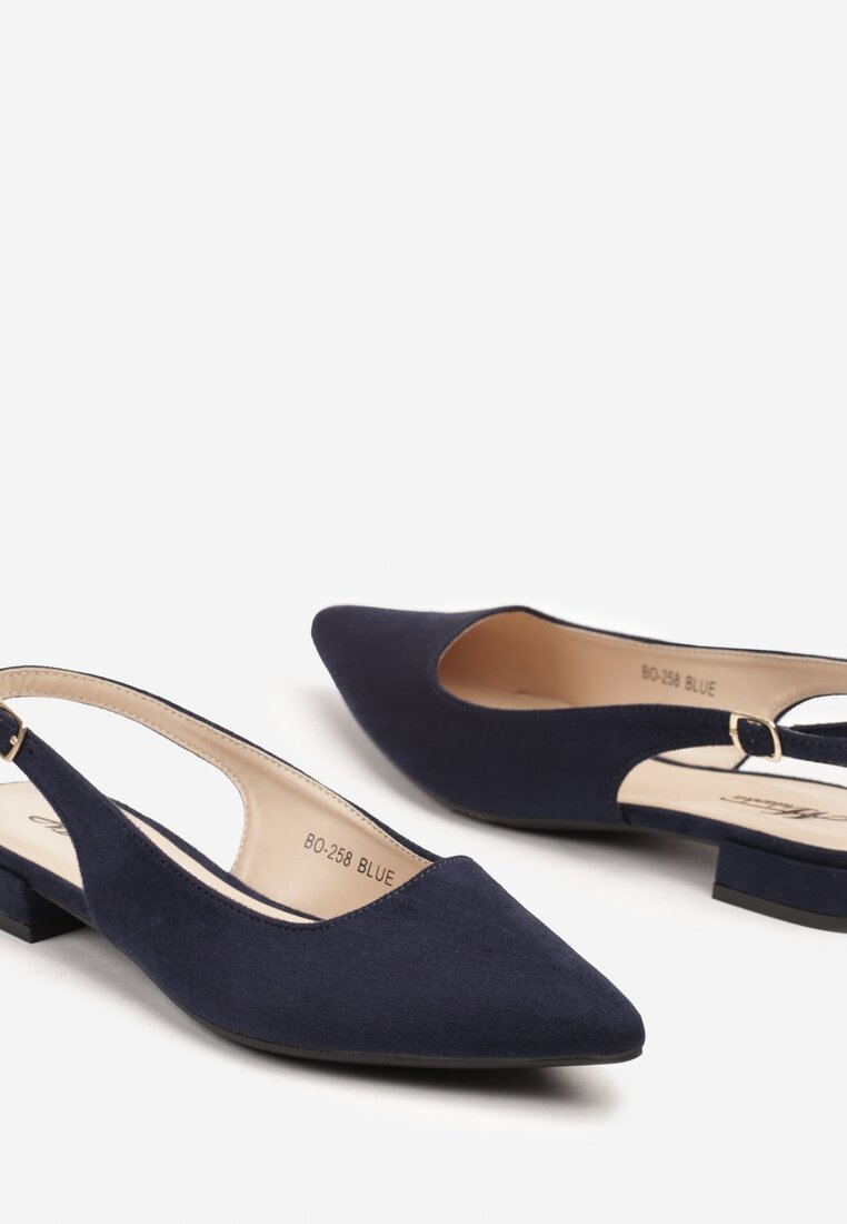 Блакитні Сандалі