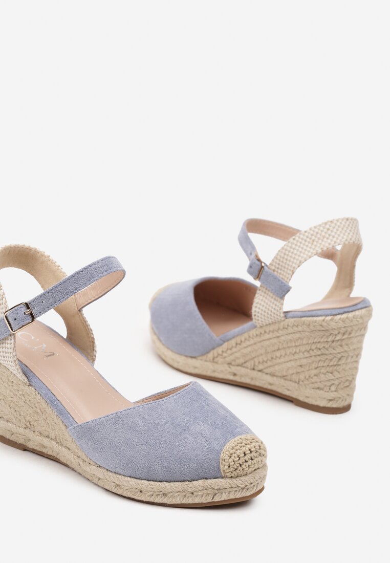 Блакитні Босоніжки