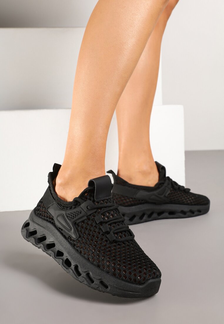 Чорні Кросівки