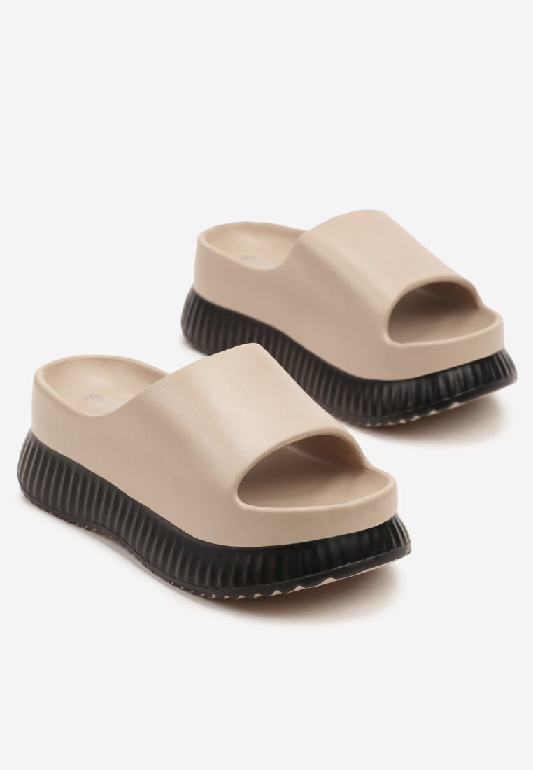 Коричневі Шльопанці