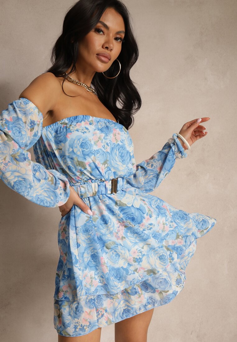 Блакитна Сукня