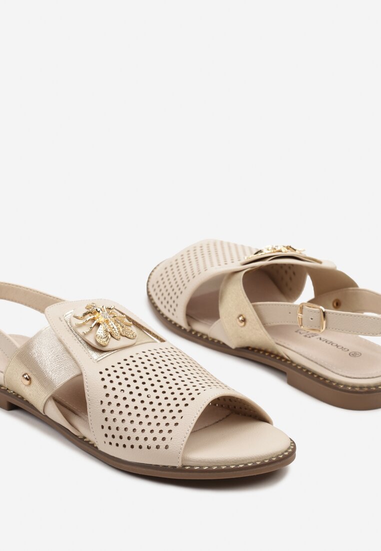 Бежеві Сандалі