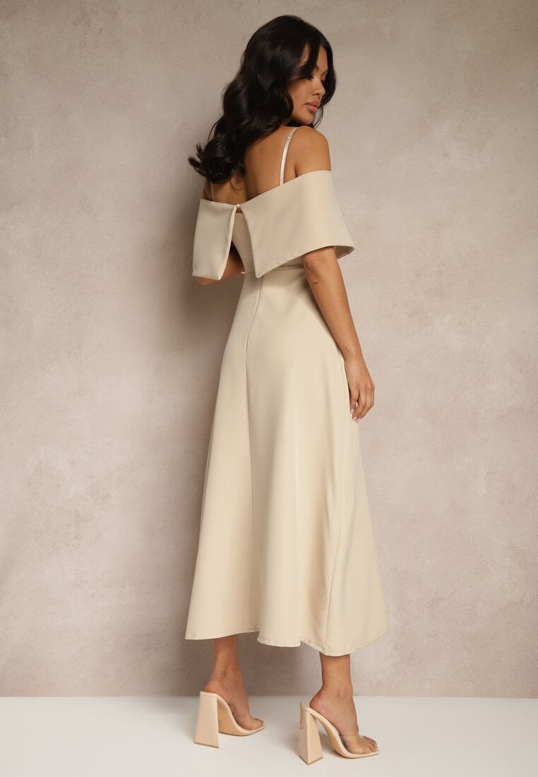 Бежева Сукня