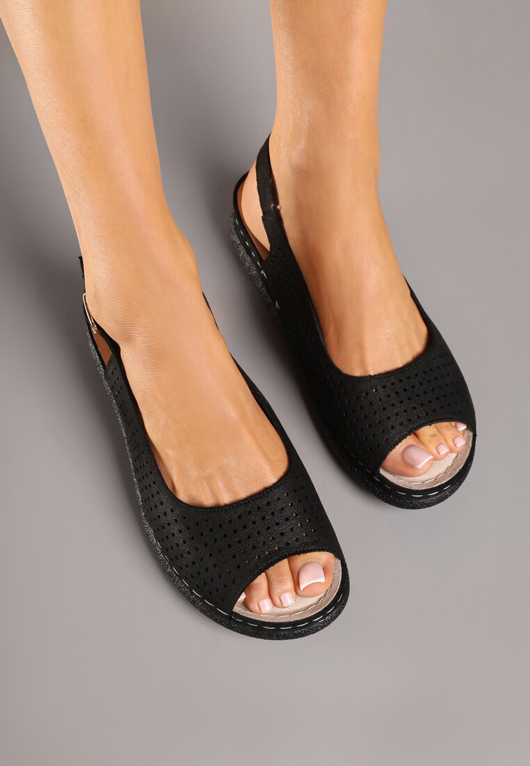 Чорні Сандалі