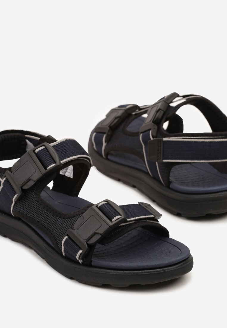 Сині Сандалі