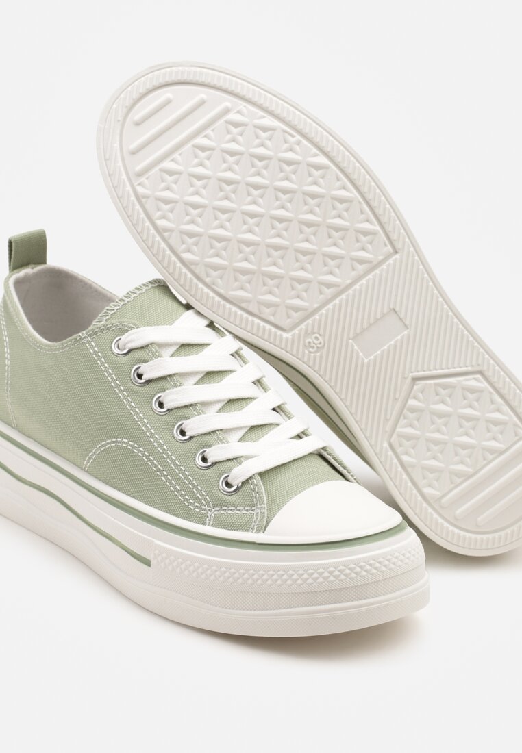 Зелені Кеди