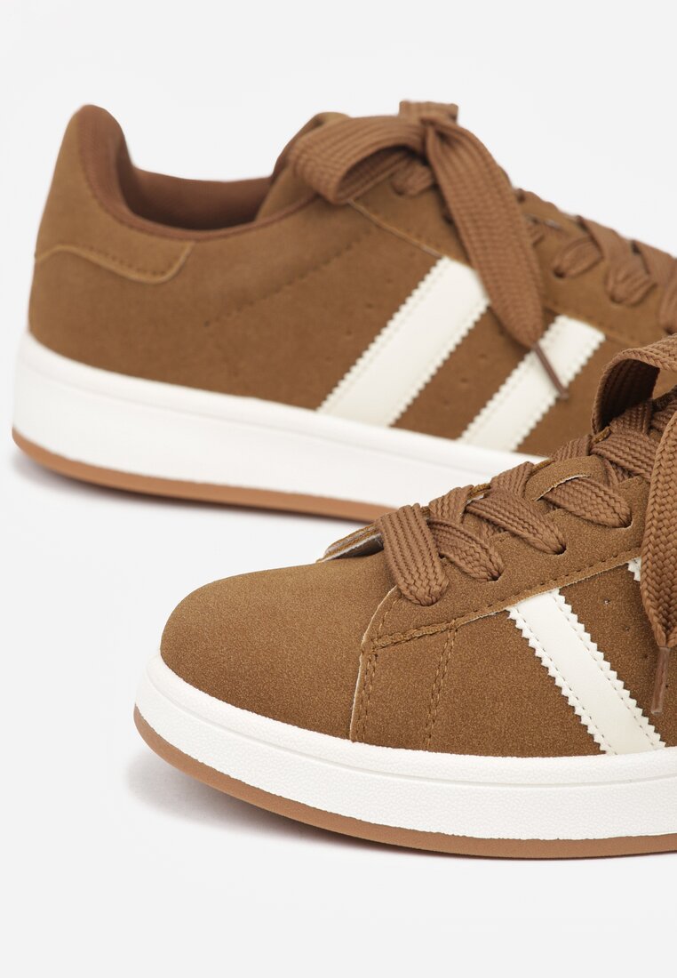 Коричневі Снікерси