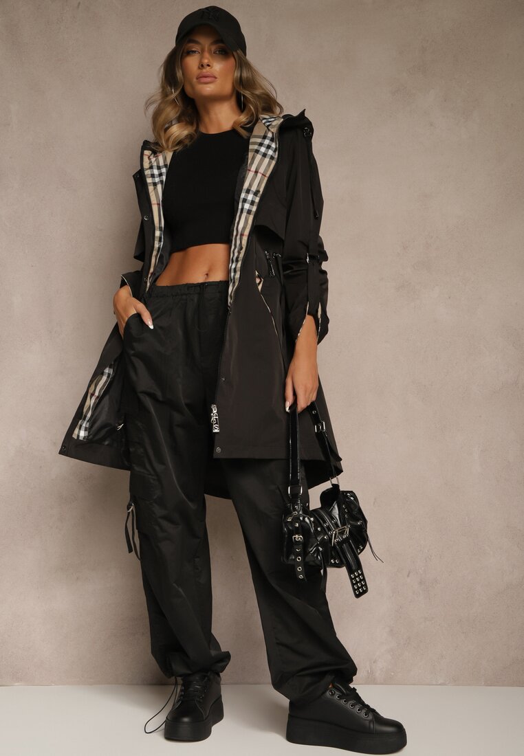 Чорна Куртка