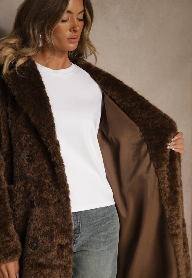 Коричневе Пальто