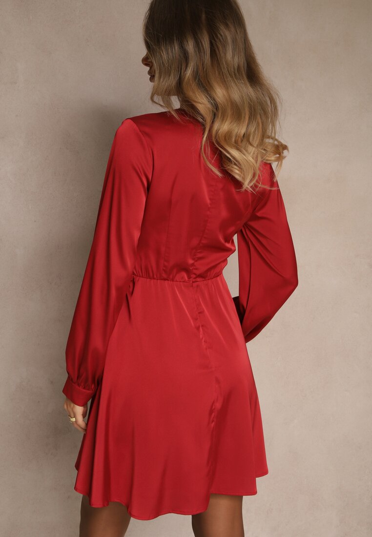 Червона Сукня