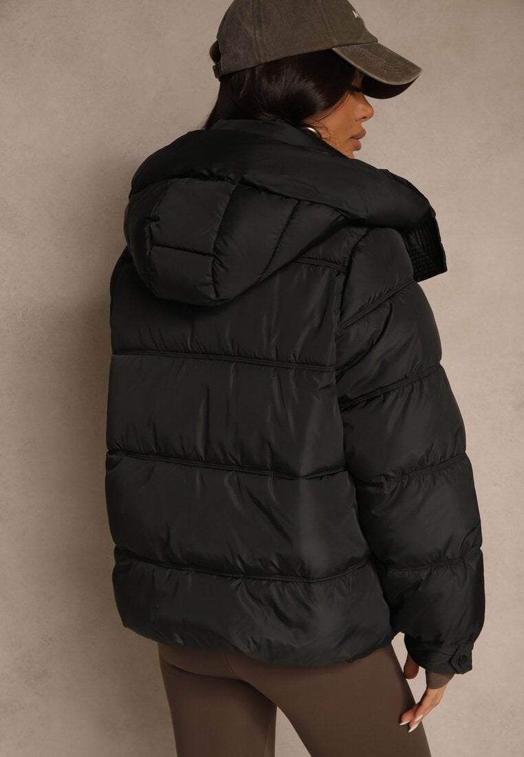 Чорна Куртка