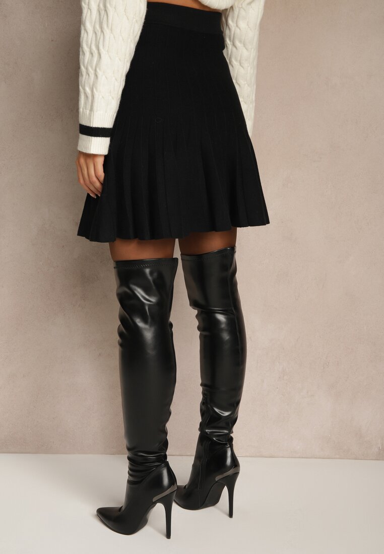 Чорна Спідниця