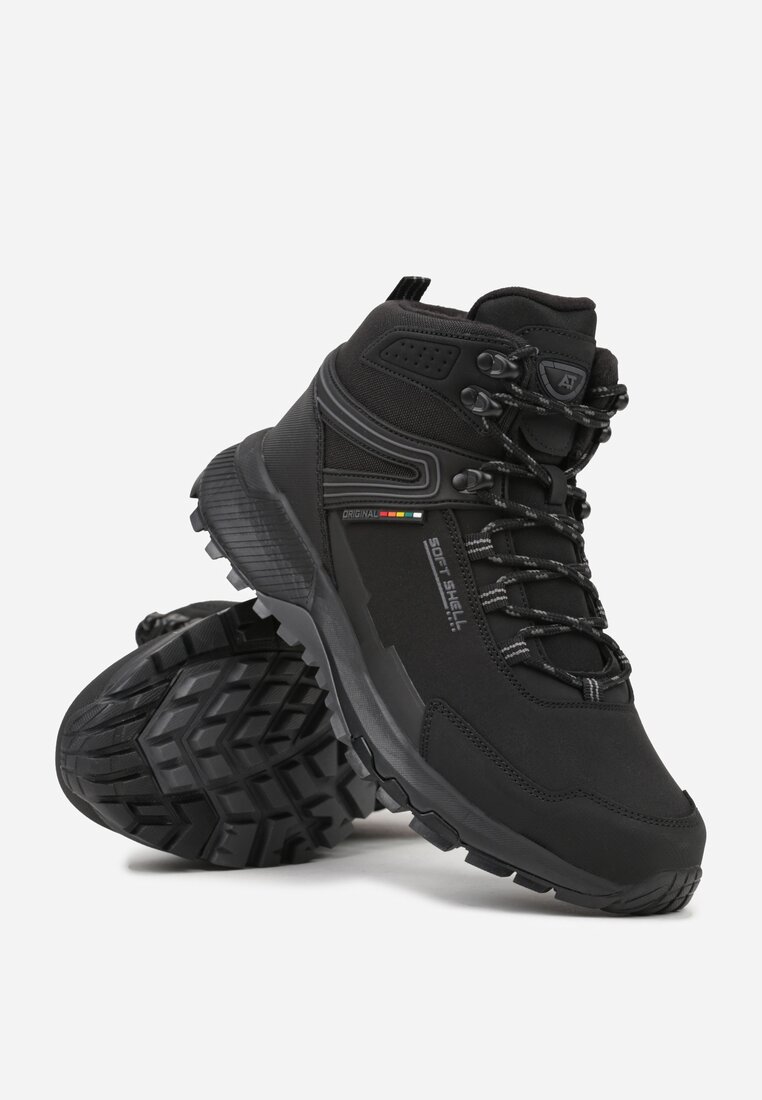 Чорні Черевики