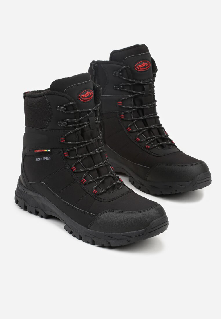 Чорні Черевики