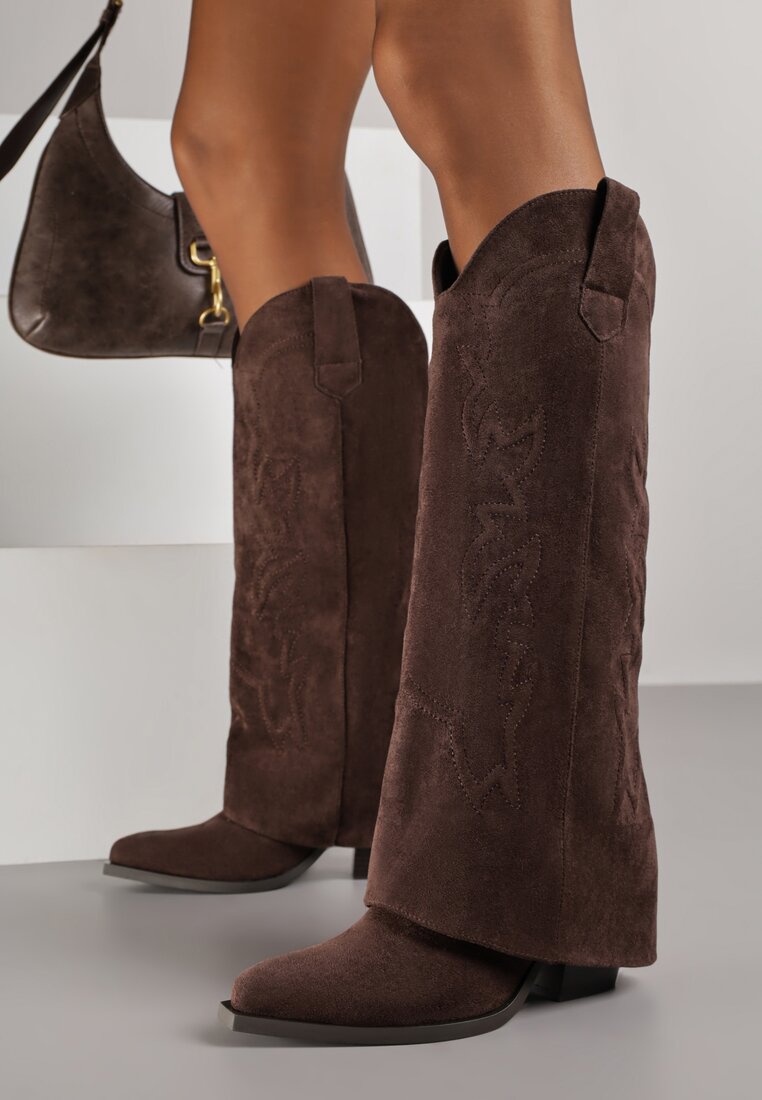 Коричневі Чоботи