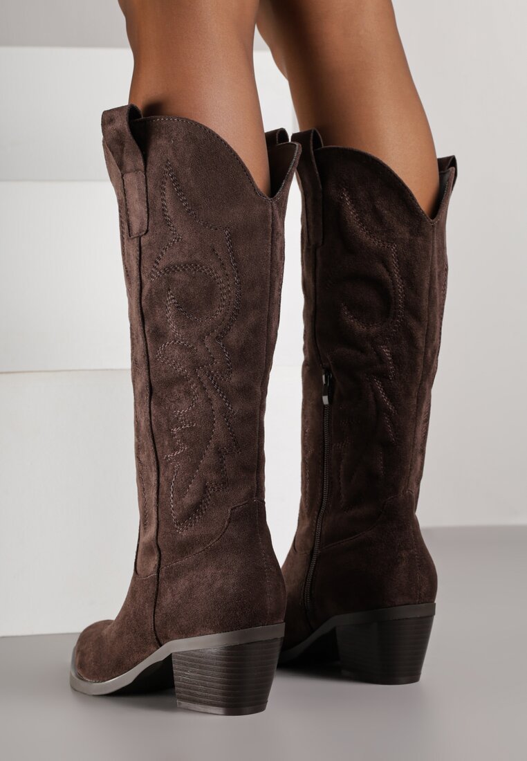 Коричневі Чоботи