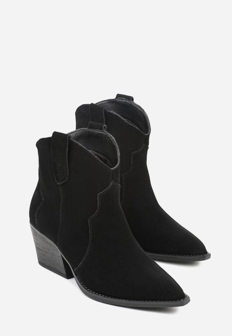 Чорні Ботильйони