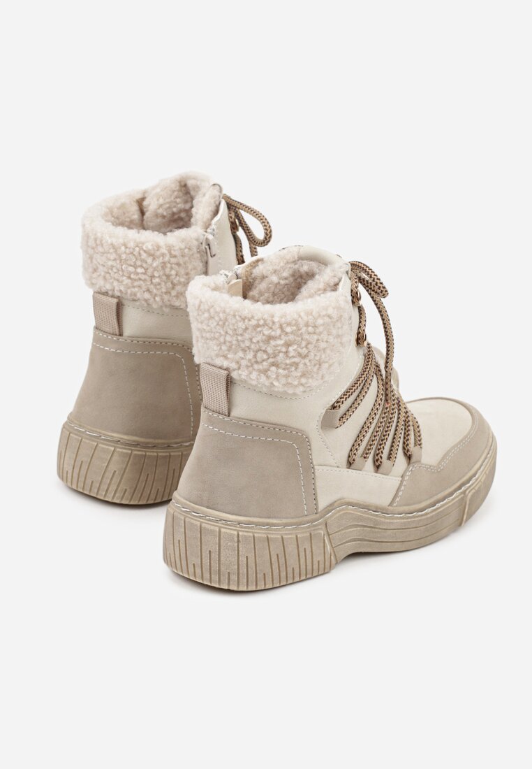 Бежеві Сноубутси